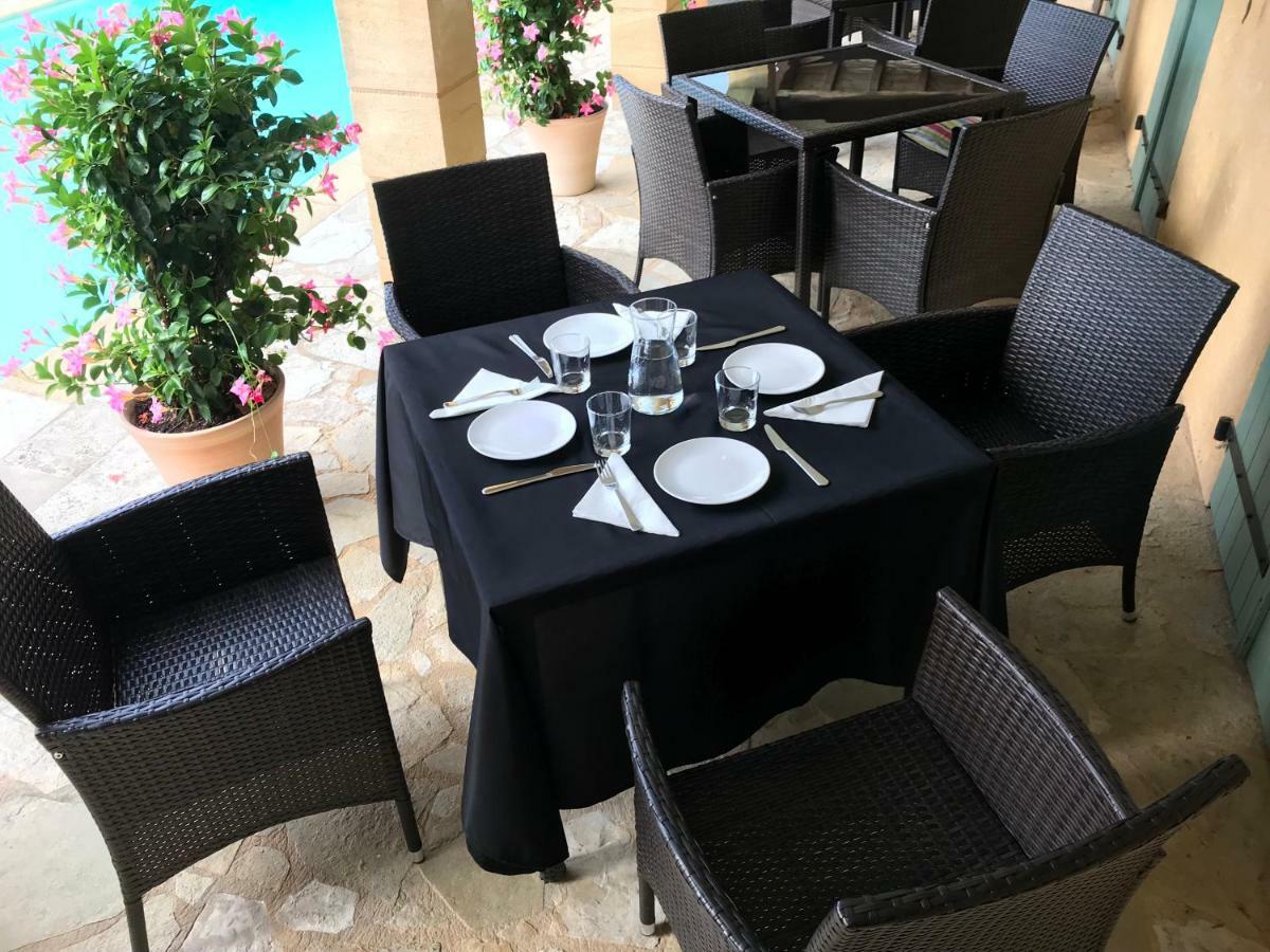 Bed & Breakfast Domaine Lacoste 4*